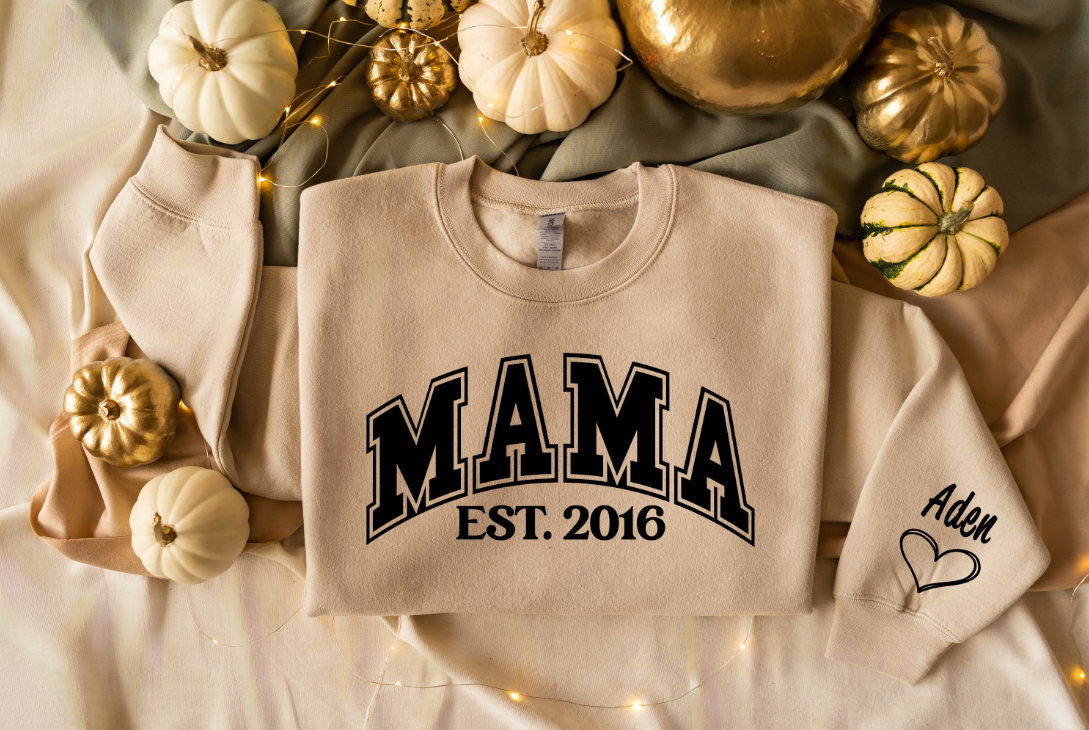 MAMA Crewneck